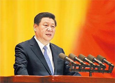 圖為:2014年9月5日,中共中央、全國人大常委會在人民大會堂隆重舉行慶祝全國人民代表大會成立60周年大會。中共中央總書記、國家主席、中央軍委主席習(xí)近平在大會上發(fā)表重要講話。